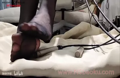 酥酥学姐ASMR：丝手丝脚，手脚并用版本1.0-男士宝库